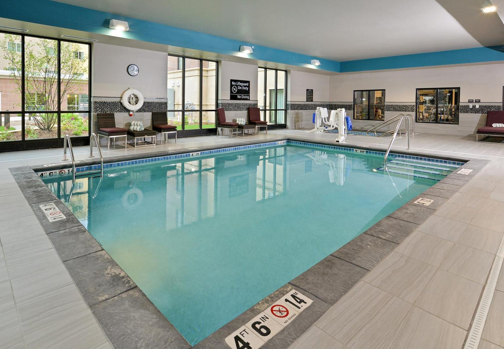 Hampton & Downtown 3* Des Moines