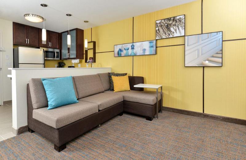 Hampton & Downtown 3* Des Moines