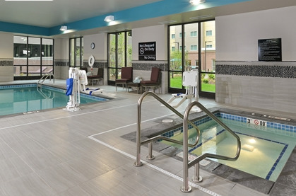 Hampton & Downtown Hotel 3*